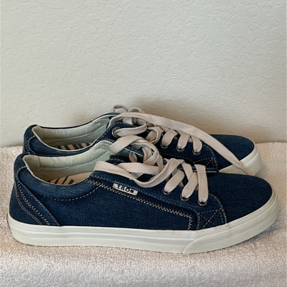 Taos men’s Denim Blue Sneakers Size 10 - Picture 2 of 10